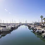 Exclusivo Apartamento en Puerto Marina