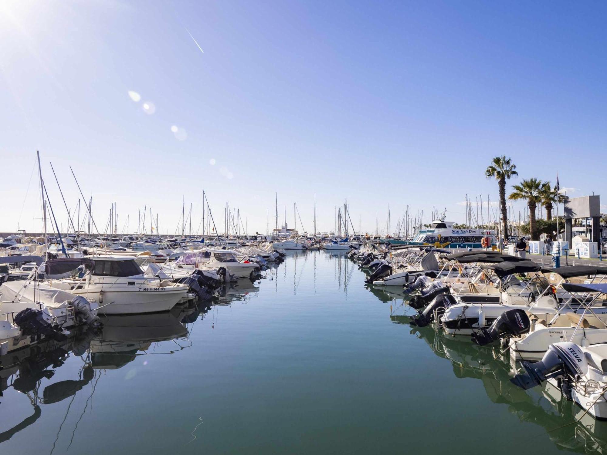 Exclusivo En Puerto Marina * Benalmádena
